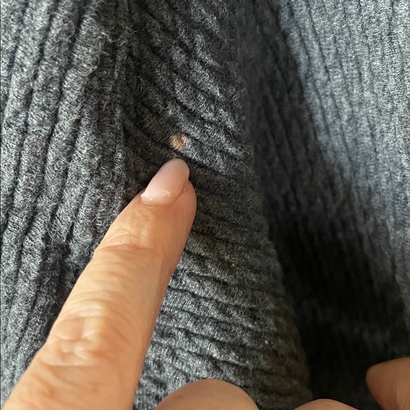 Lululemon Gray Cowl Neck Bell Sleeves Pullover Sweater 21.5” Pit to Pit 3D Logo - Picture 8 of 9